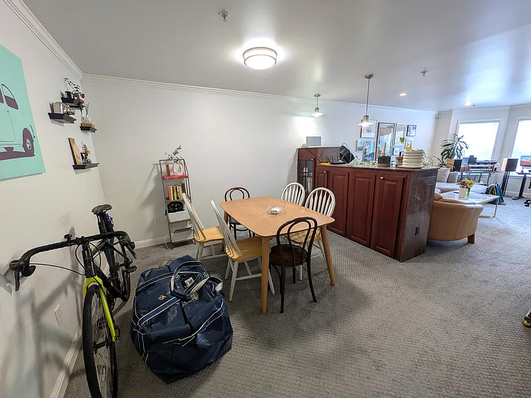 583 Hayes St #2 — Photo 2
