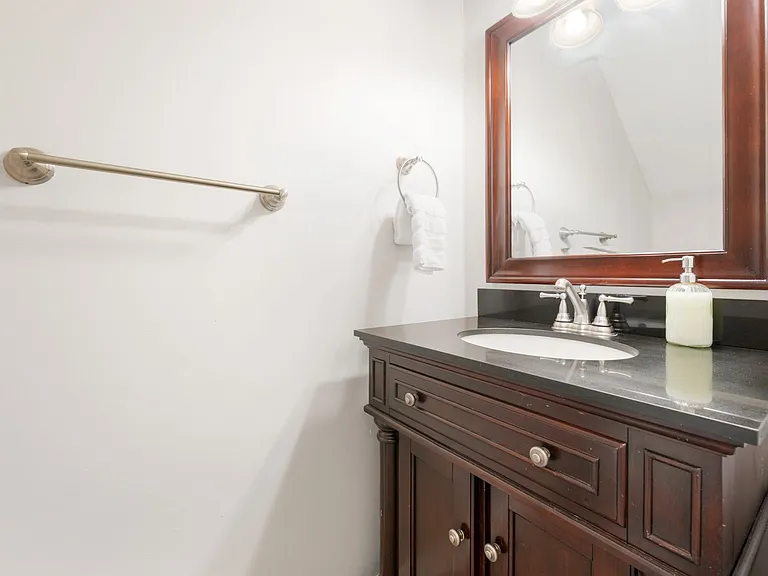 6716 Glendower Rd #B — Photo 33