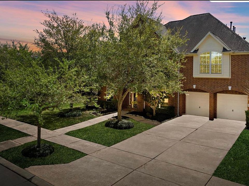 1st image of 4207 Pensacola Oaks Ln