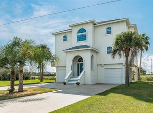 13927 Grambo Blvd, Galveston, TX 77554