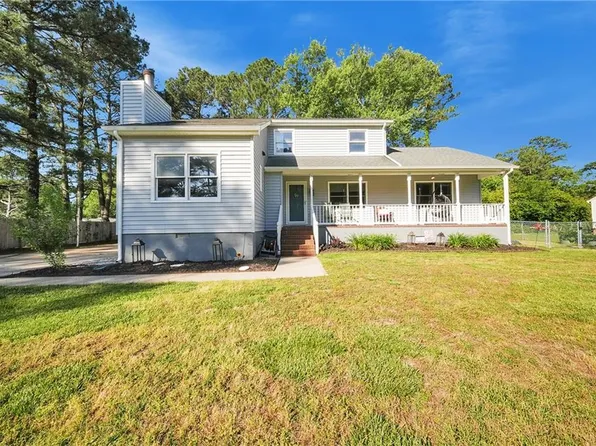 31 Pasture Rd #A, Poquoson, VA 23662