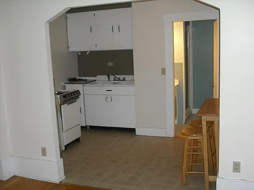 7 Maple Ave Photo 1