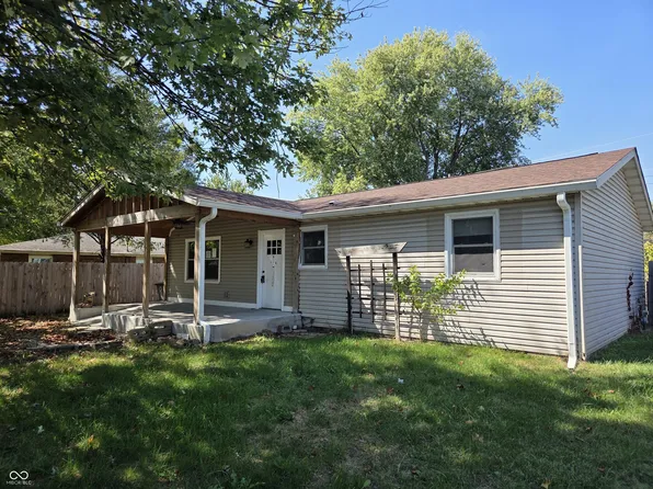 652 Berkshire Ct, Seymour, IN 47274