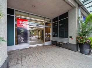 18 Yonge St #2603, Toronto, ON M5E1Z8