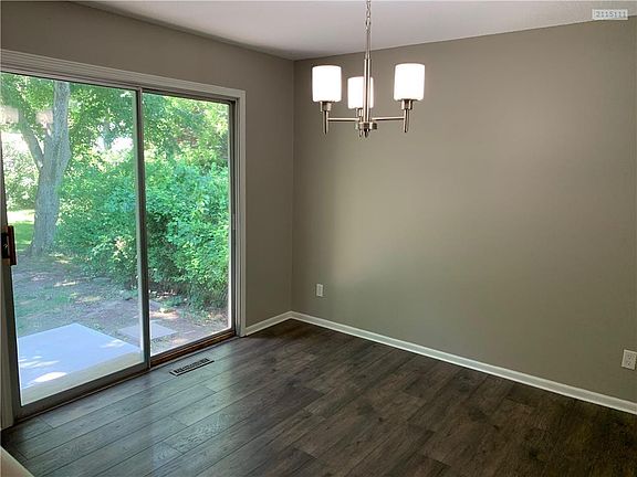 Dining area walks out