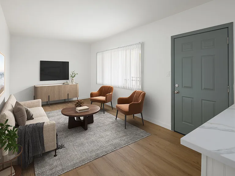 1647 Grand Ave #1 — Photo 7
