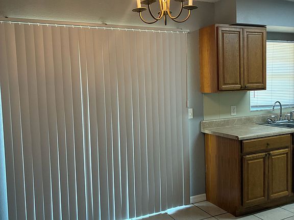 3rd image of 3937 Country Pl SW APT A