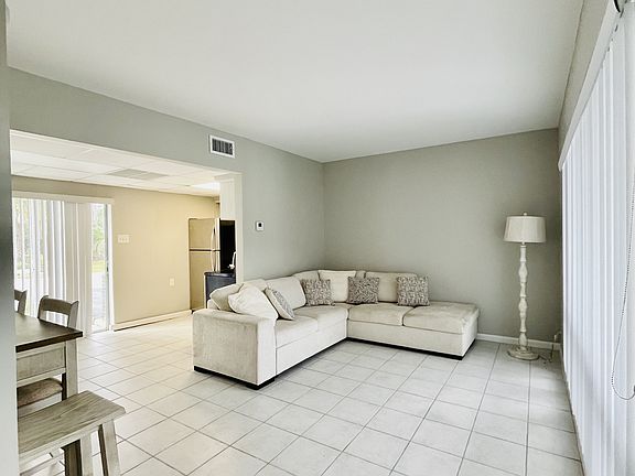 2nd image of 6600 N Ocean Blvd