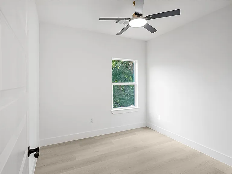 4103 E Toliver St — Photo 19