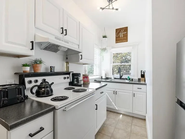 502 E Garden Ave #4 — Photo 9