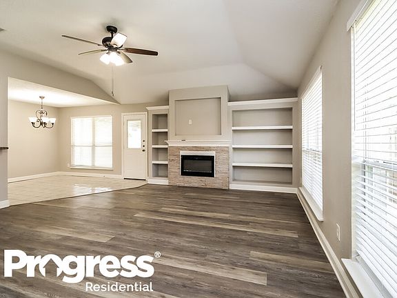 4th image of 6822 Grant Dr