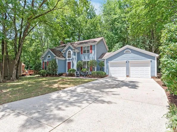 12802 Hedgeway Dr, Charlotte, NC 28278