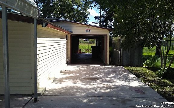 3rd image of 134 Gage St