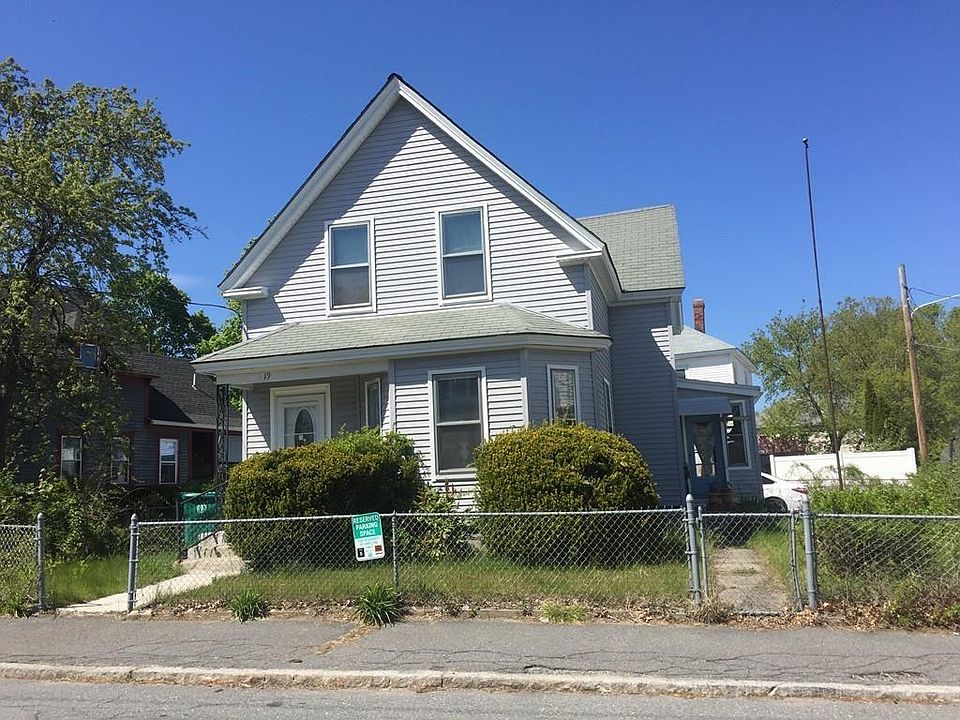 2nd image of 19 Crescent St