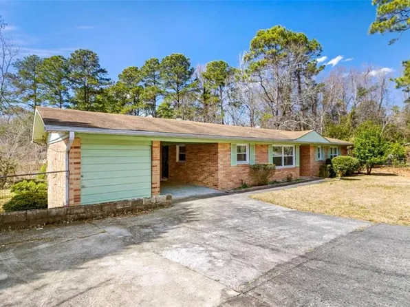 2438 Donald Ave, Macon, GA 31217