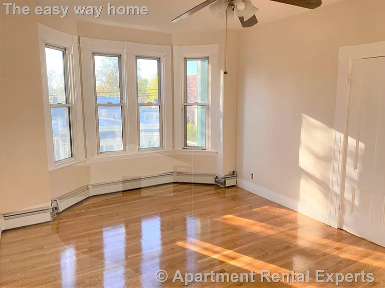 90 Norfolk St #3 — Photo 9