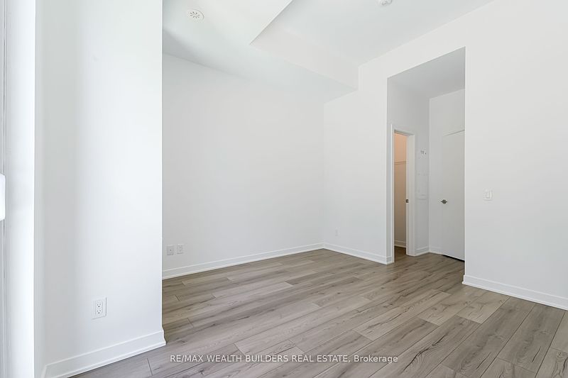 Oakville Townhouse for rent - 2 Bedrooms — photo 20