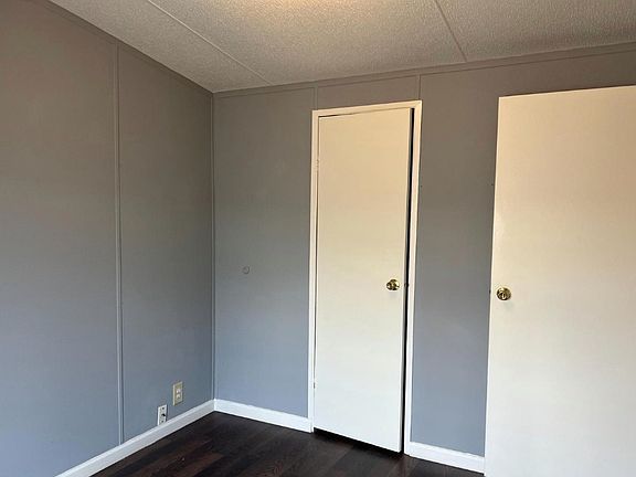 3rd image of 13 Cardinal Rd