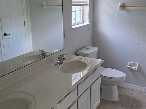 4th image of 8476 Leeland Archer Blvd