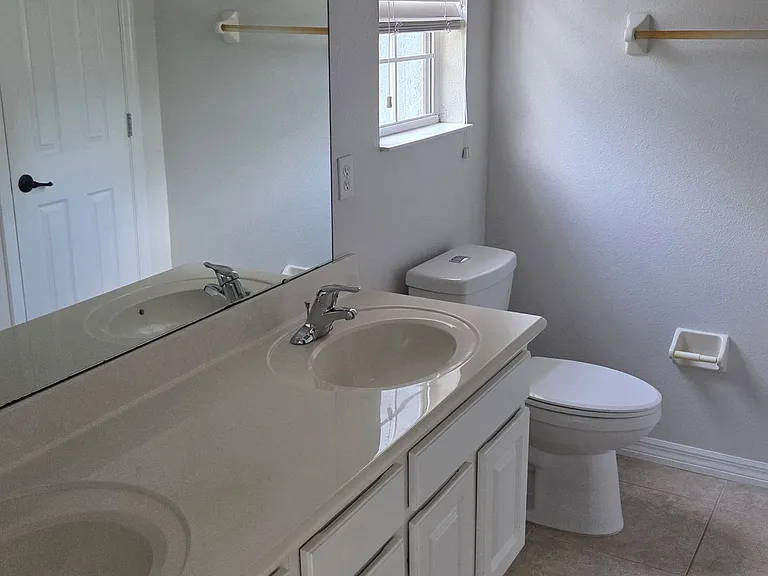 8476 Leeland Archer Blvd — Photo 3