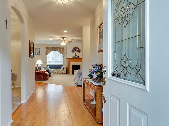 3rd image of 17611 NE 30th St