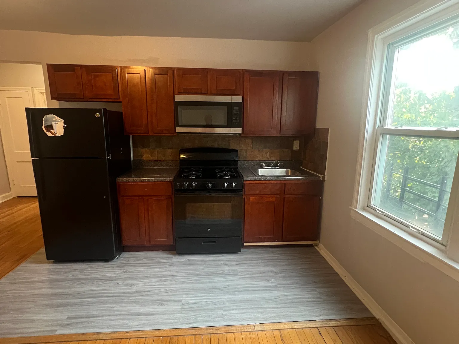 1 bed, 600 sqft, $1,399 — Photo 3