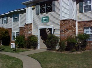 1800 Cambridge Park Pl APT 201, Springdale, AR 72764