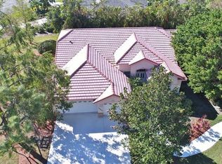 7040 Appleby Dr, Naples, FL 34104
