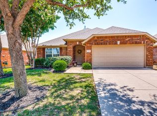 2352 Evening Song Dr, Little Elm, TX 75068