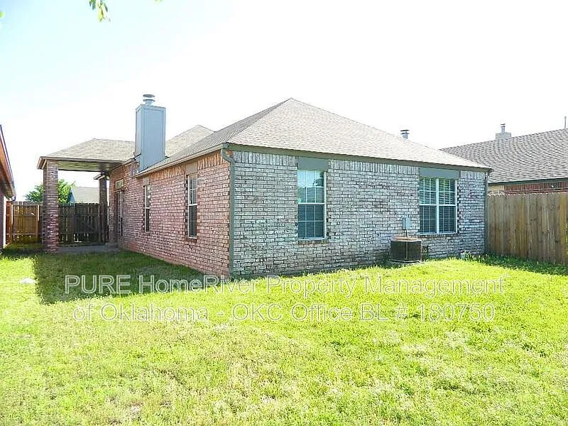 2 bed, 2.0 bath, 1239 sqft, $1,450 — Photo 4