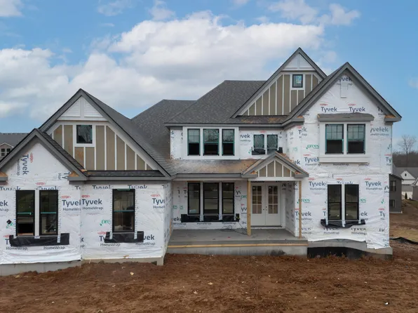 2309 Bentwood Ct, Hebron, KY 41048