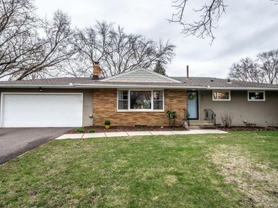 803 County Road B2 W, Roseville, MN, 55113