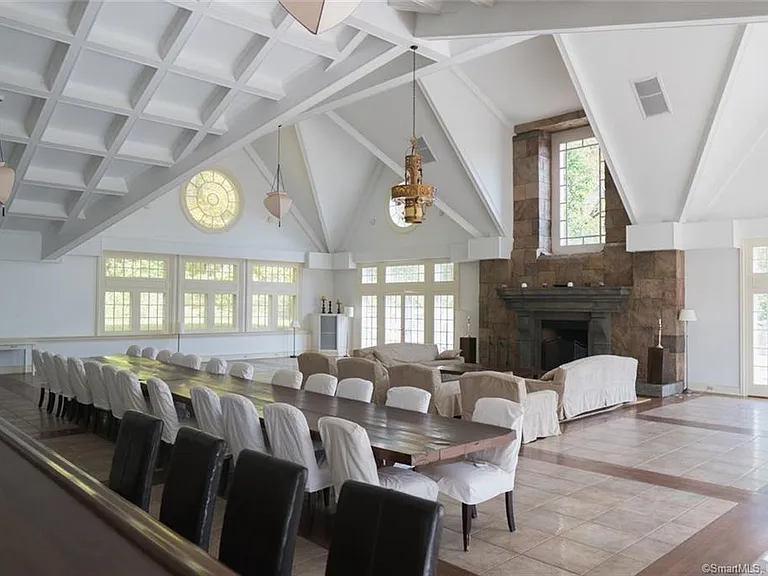 10 Sunny Ridge Rd — Photo 32