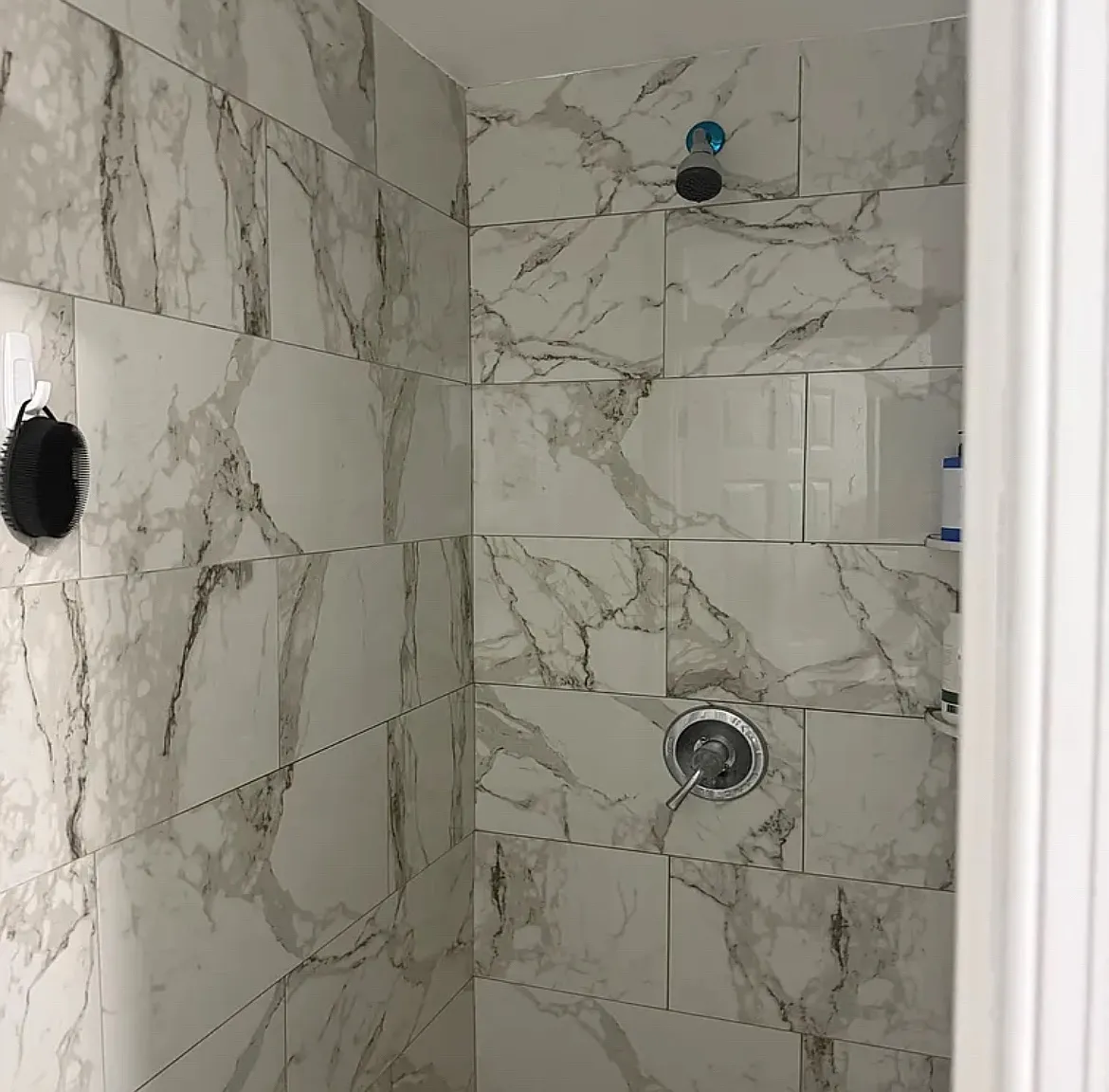 6 bed, 2500 sqft, $3,900 — Photo 4