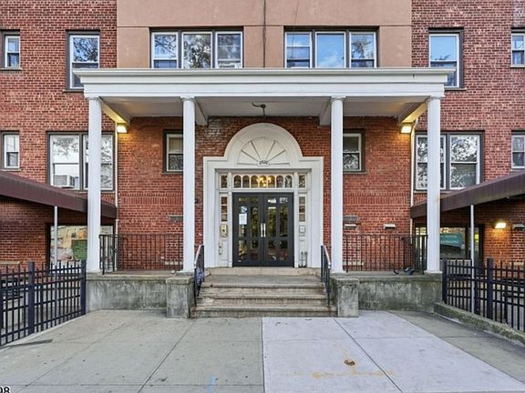 5th image of 2520 John F Kennedy Blvd APT 2C