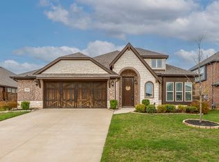 1048 Scarlet Oak Dr, Burleson, TX 76028