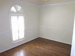 5th image of 3579 Briargrove Ln