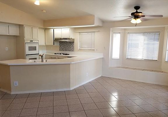 4th image of 779 Lassen Dr