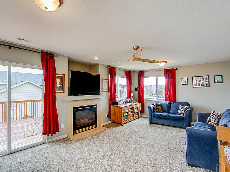 4038 Pronghorn Meadows Cir — Photo 19
