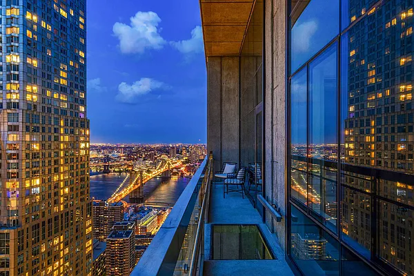 Sold by Douglas Elliman | media 12