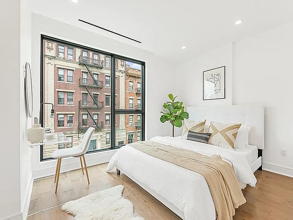 2nd image of 30-37 32nd St #2A