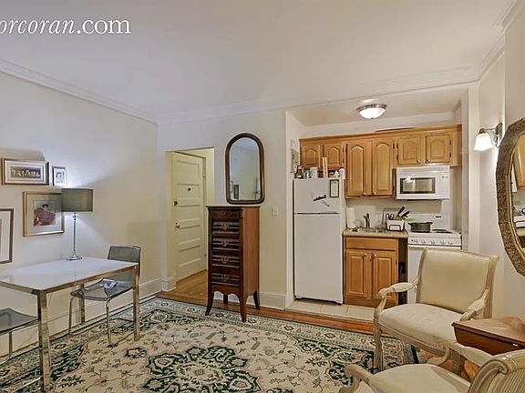 3rd image of 304 Garfield Pl APT 1F