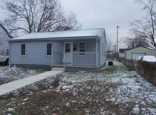 1213 E Paint St, Washington Court House, OH 43160