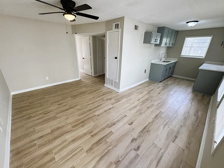 3453 Southern Ave #101 — Photo 2