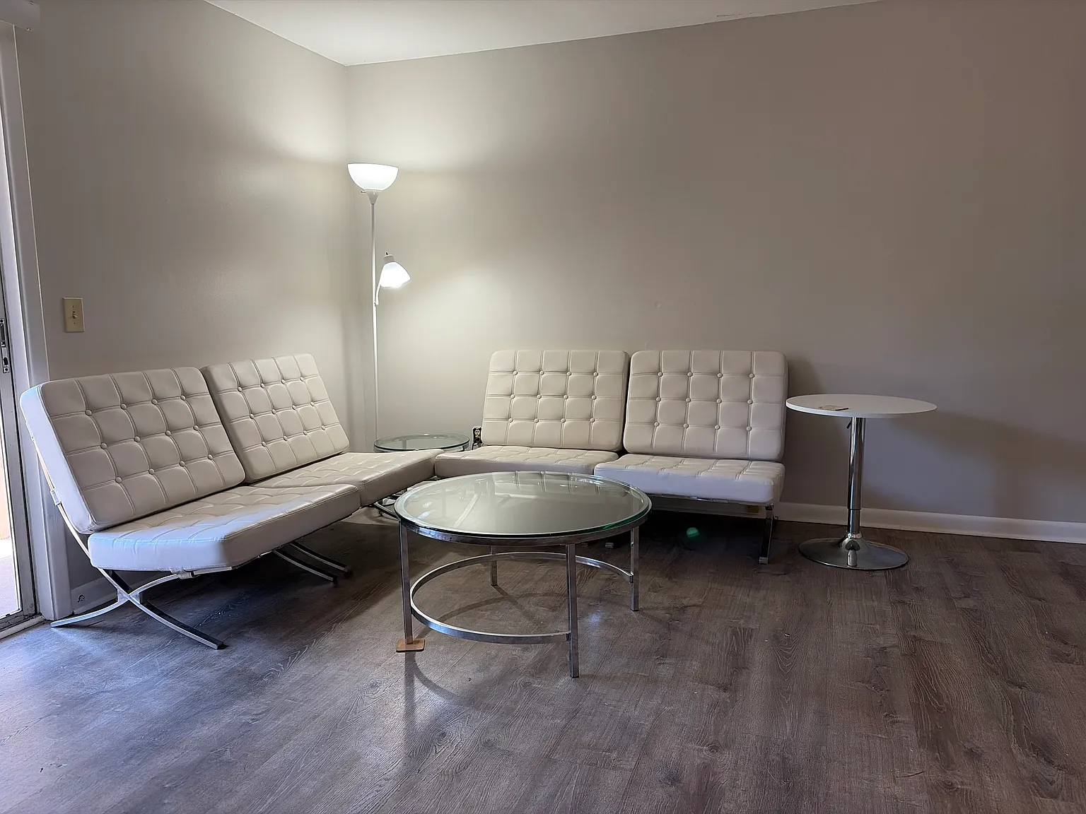 4 bed, 1137 sqft, $600 — Photo 1
