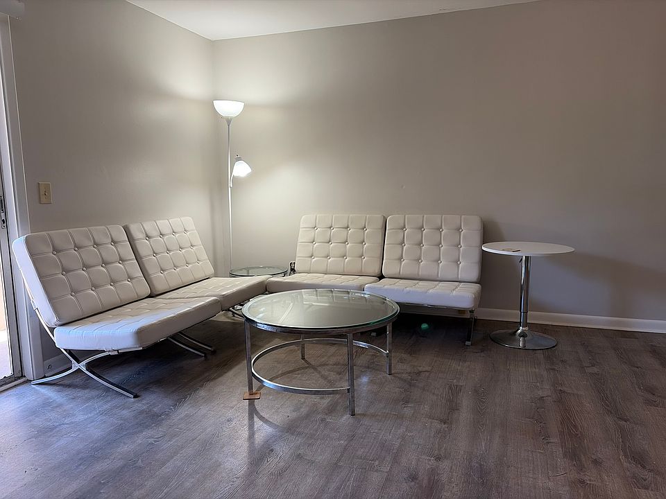 1st image of 220 Elm St APT 503