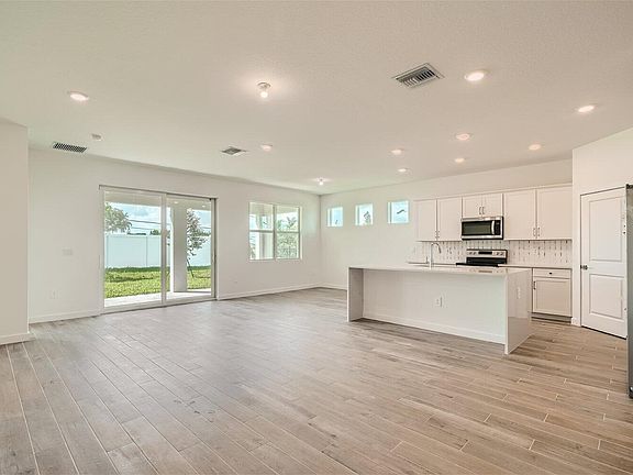 3rd image of 1936 NE Ocean Dunes Drive
