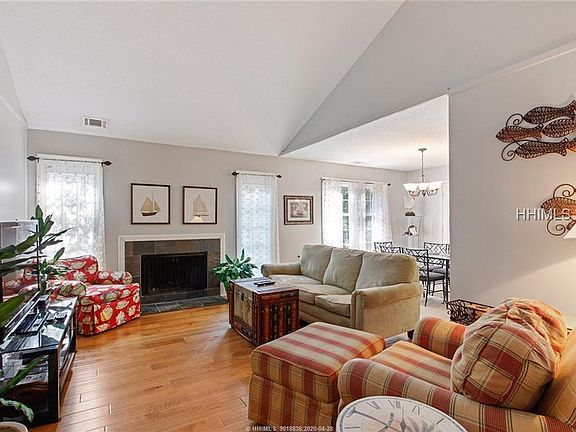 2nd image of 70 Shipyard Dr APT 138