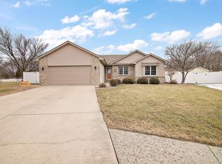 587 Thornberry Ct, Bourbonnais, IL