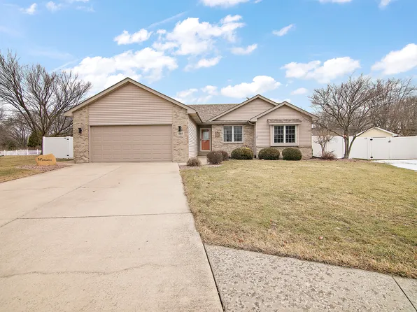 587 Thornberry Ct, Bourbonnais, IL 60914